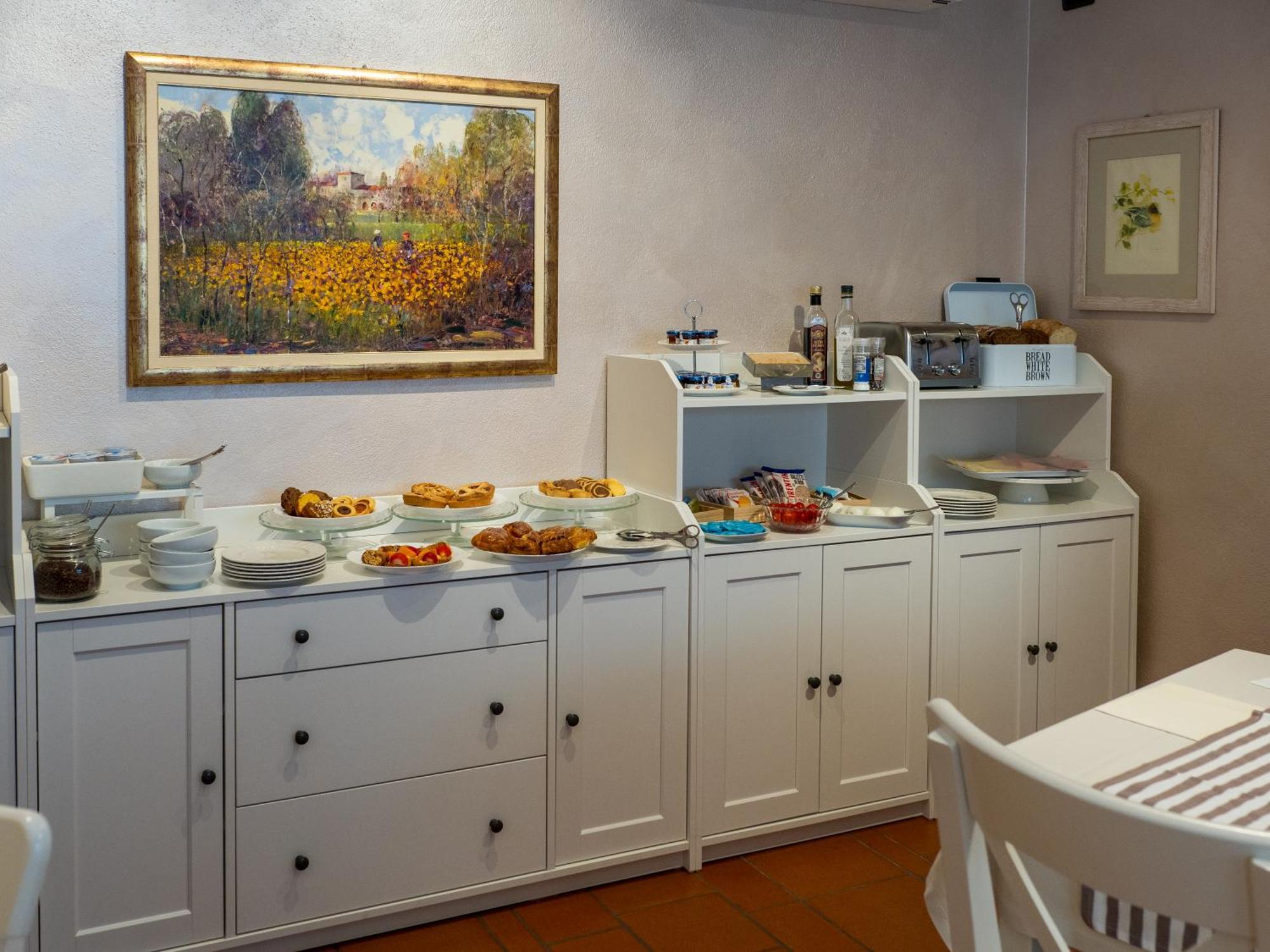 Charming Sirmione Bed & Breakfast Exterior photo